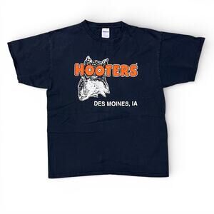 Vintage Hooters Restaurant Owl Des Moines Iowa T Shirt L 90s Tacky Unrefined